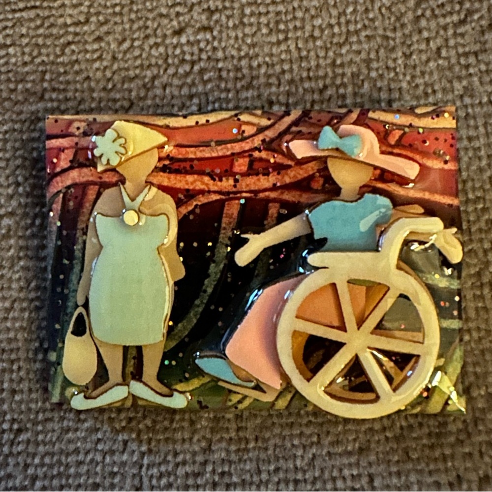 Pins by Lucinda. Beautiful vintage art pin. Size 2 x 1.5 in